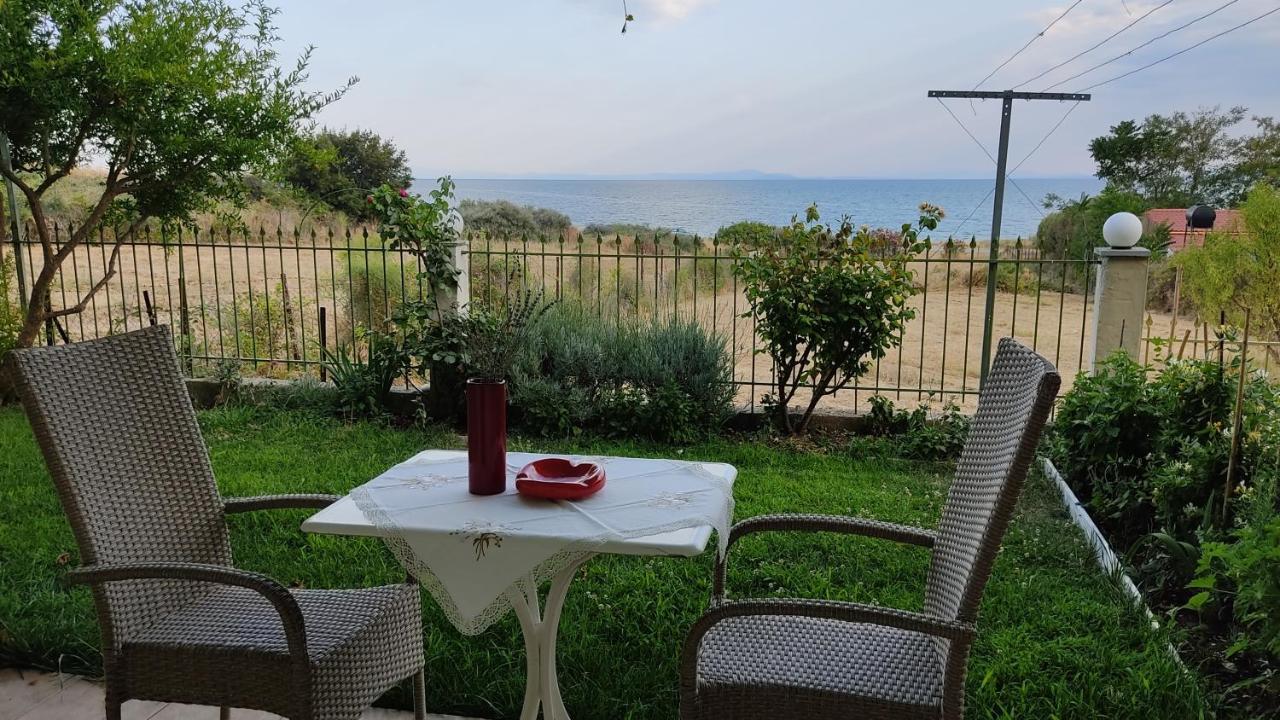 Asterias Maisonette & Apartments Karianí Exterior photo